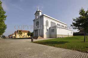 Eisenkirche Sainte Barbe/Malakow-Förderturm der ehemaligen Eisenerzgrube - Crusnes/Lorraine